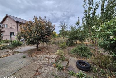 Casă cu 4 camere cu Teren 1400 Mp în Palazu Mare