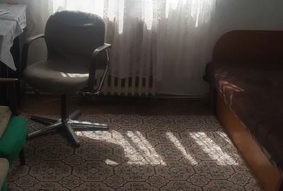 Apartament cu 3 camere decomandat în Carpați 1 - 4