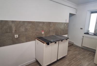 Spațiu comercial, de 37 mp, în Ultracentral - 6