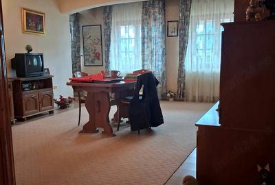 Casă cu 8 camere cu Teren 1500 Mp în Breaza de Sus - 4