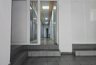 Spațiu comercial, de 1,117 mp, în Central - 3
