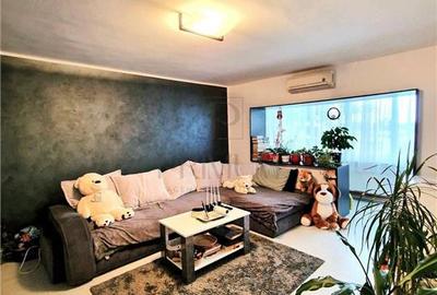 Apartament cu 4 camere decomandat în Steaua