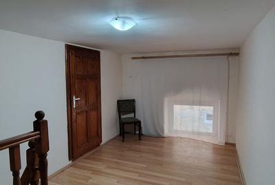Apartament cu 4 camere în Central - 2