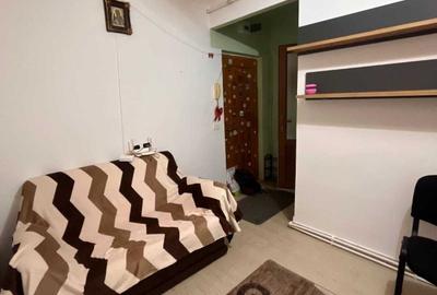 Apartament cu 2 camere semidecomandat în Dobroești