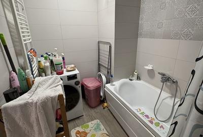 Apartament cu 3 camere semidecomandat în Central - 6