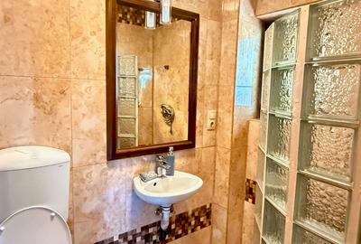 Casă individuală cu 4 camere cu Canalizare în Vest - 9