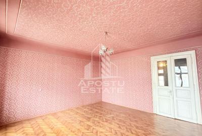 Apartament cu 3 camere semidecomandat în P-ța Maria - 2