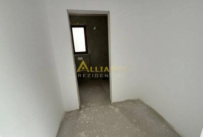 Casă cu Teren 300 Mp în Berceni