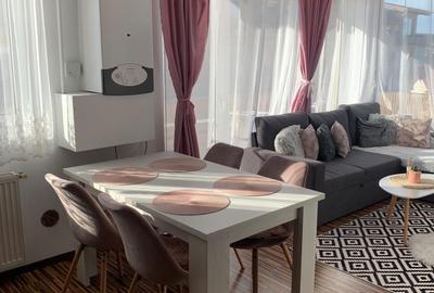 Apartament cu 3 camere semidecomandat, mobilat în Florești