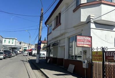 Casă cu 5 camere cu Teren 60 Mp în Ultracentral - 2