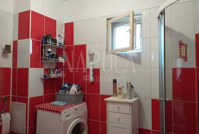 Casă individuală cu 8 camere cu Canalizare în Someșeni - 6
