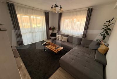 Apartament cu 3 camere decomandat, mobilat în Sânpetru