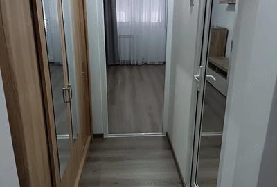 Garsonieră decomandată în Micro 14 - 8