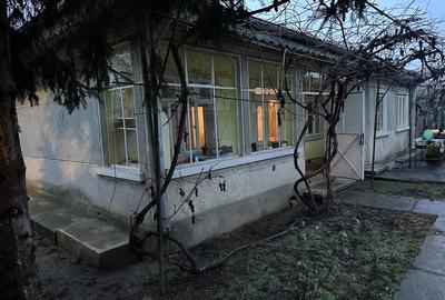 Casă cu Teren 1007 Mp în Central