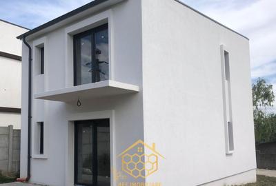 Casă cu 3 camere cu Teren 205 Mp în Șimnicu de Jos - 2
