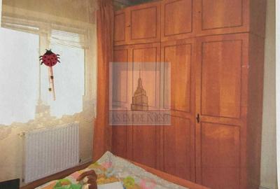 Apartament cu 3 camere decomandat în Județean - 2