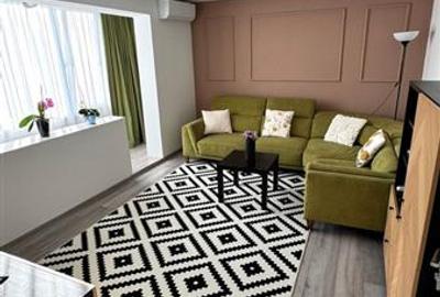 Apartament cu 3 camere decomandat, mobilat în Șagului