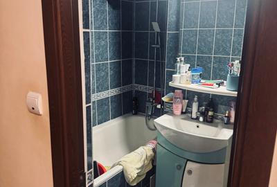 Apartament cu 2 camere decomandat în Plăvăț II - 15