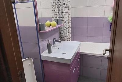 Apartament cu 3 camere decomandat în Nord - 1
