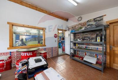 Spațiu comercial, de 73 mp, în Central - 4