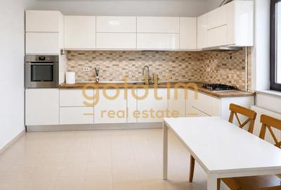 Apartament cu 3 camere semidecomandat, mobilat în Iancu Nicolae