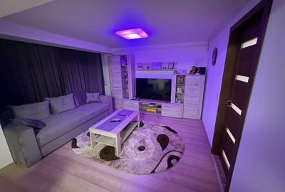 Apartament cu 2 camere decomandat în Exterior Vest