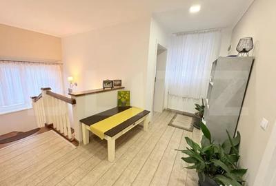 Casă cu 7 camere cu Teren 566 Mp în Nord - 3