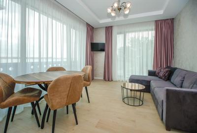 Apartament cu 2 camere decomandat, mobilat în Universitate