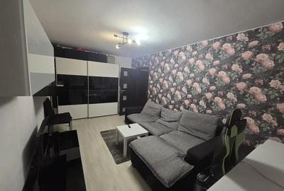 Apartament cu 2 camere decomandat în Dristor