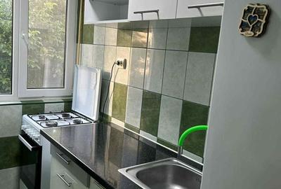 Apartament cu 2 camere decomandat în Vest