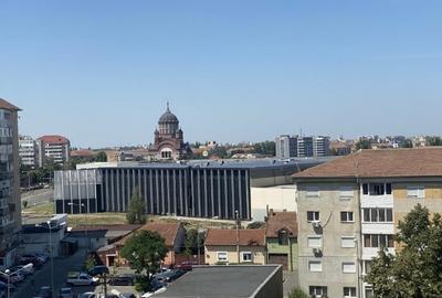 Apartament cu 2 camere decomandat în Nufărul