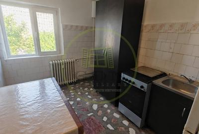 Apartament cu 4 camere decomandat în 1 Mai - 6