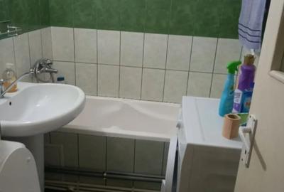 Garsonieră decomandată în Central - 4