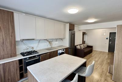 Apartament cu 2 camere semidecomandat, mobilat în Tractorul - 4