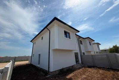 Duplex cu 4 camere cu Canalizare în Bragadiru - 2