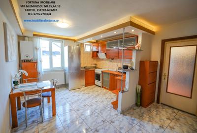 Apartament cu 3 camere decomandat în Precista