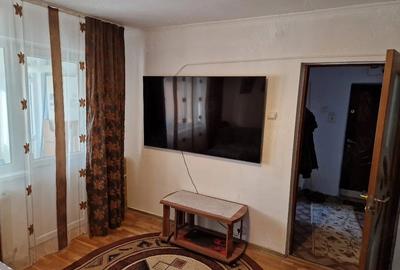 Apartament cu 2 camere semidecomandat în Central - 1