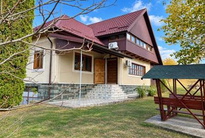 Casă cu 4 camere în Copalnic