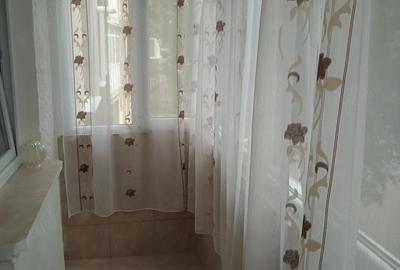 Apartament cu 2 camere decomandat în Central - 4
