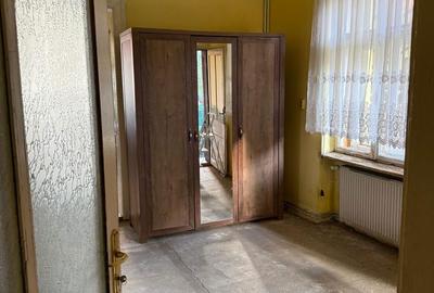 Casă cu 6 camere cu Teren 270 Mp în Central - 16