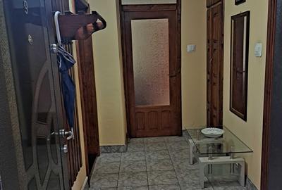 Apartament cu 3 camere decomandat în George Enescu - 1