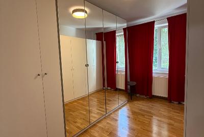 Apartament cu 4 camere semidecomandat, mobilat în Central - 13