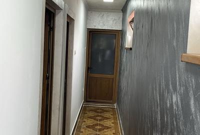 Garsonieră decomandată în Exterior Vest - 2