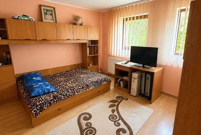 Casă cu 6 camere cu Teren 366 Mp în Centrul Civic - 13