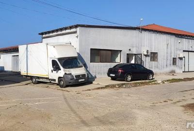 Spațiu comercial, de 1,200 mp, în Central - 4