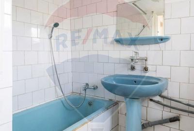 Apartament cu 2 camere nedecomandat în Central