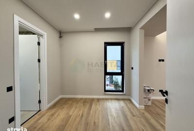 Casă cu 5 camere cu Canalizare în Tunari - 1