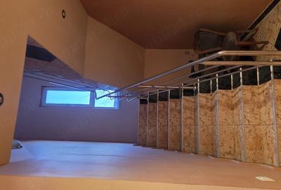 Casă cu 6 camere cu Canalizare în Girocului - 7
