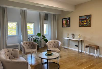 Apartament cu 4 camere decomandat în Dorobanți