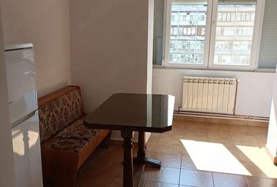 Apartament cu 2 camere semidecomandat, mobilat în Gării - 3
